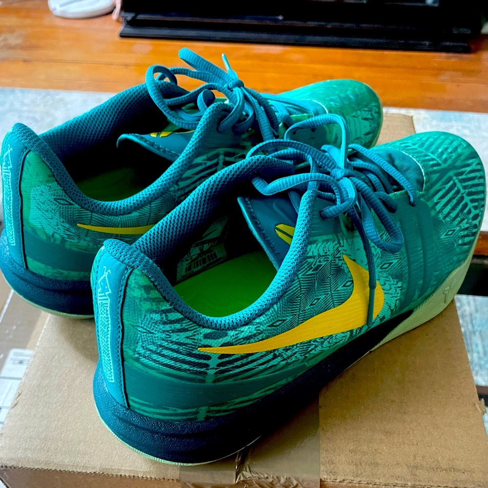 Nike Kobe Mentality Blue Basketball Sneakers 2014 Mamba